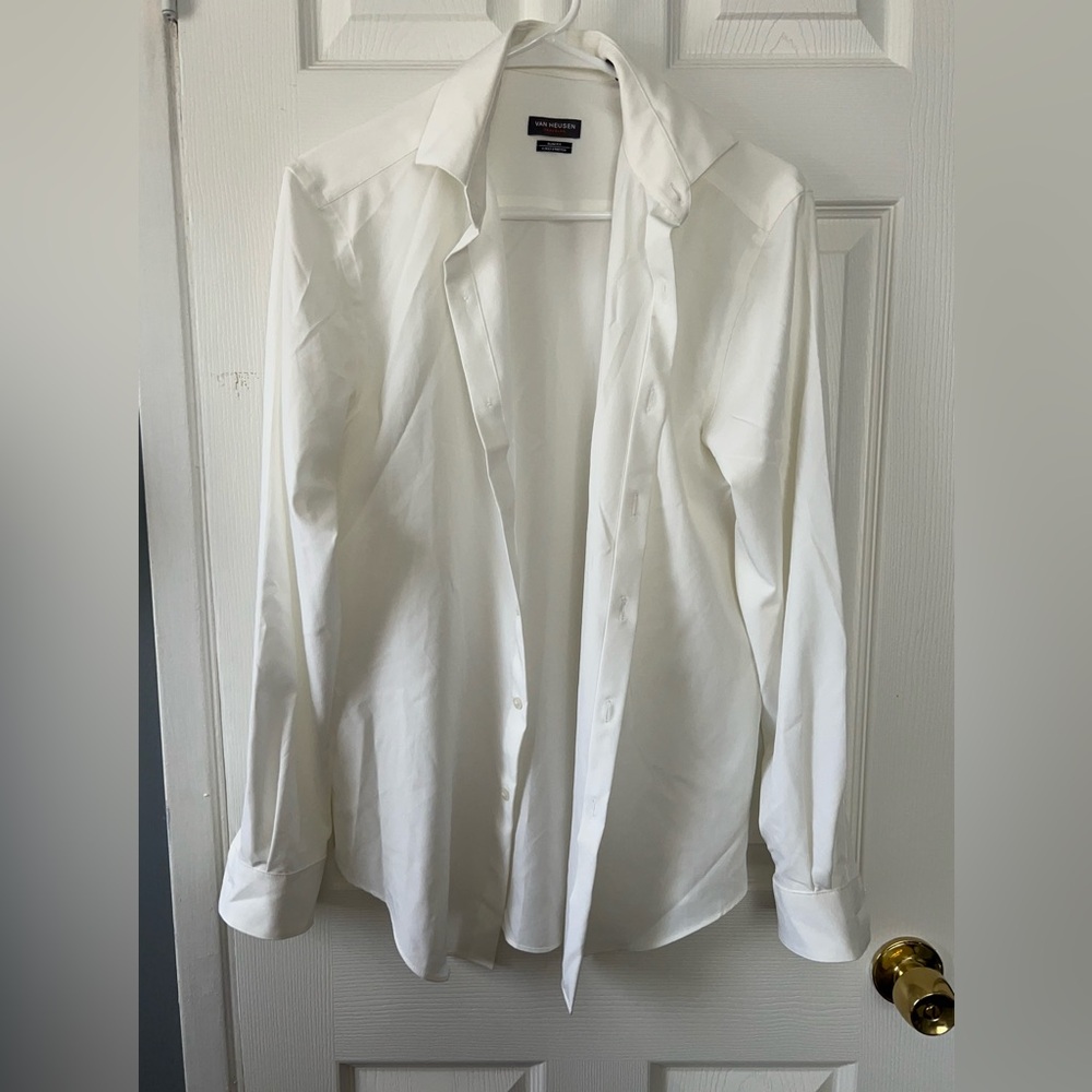 Van Heusen Men’s Dress Shirt Size 32/33 & Neck 14/14.5